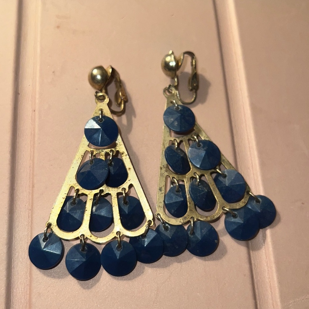 Vintage 80s earrings ❤️